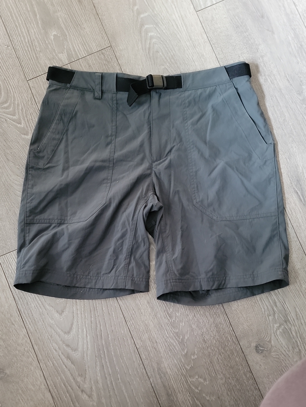 Mountain Hardwear Shorts